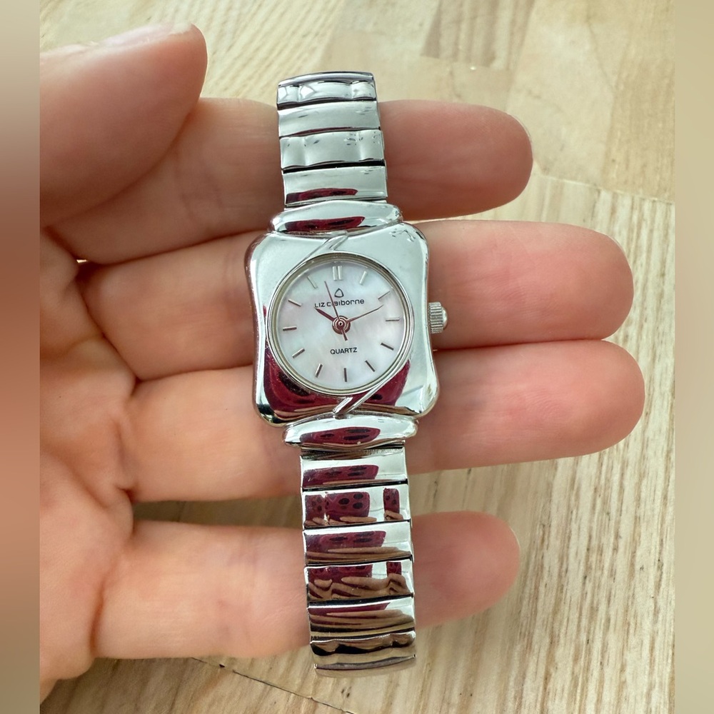 Liz Claiborne ladies silver tone mother of pearl watch NEW BATTERY